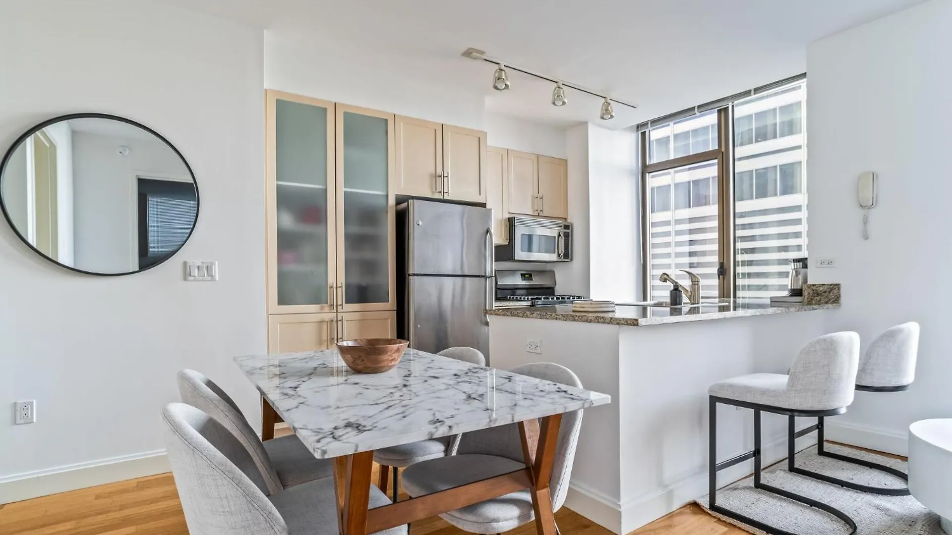 Downtown Modern Apartment With 3Br And 2Ba 纽约 0*,